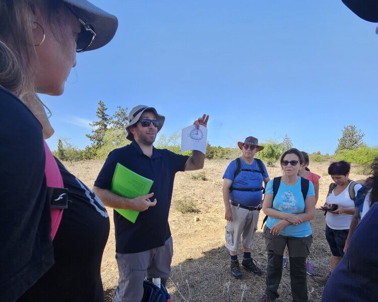 נה של אודי מדריך קבוצה